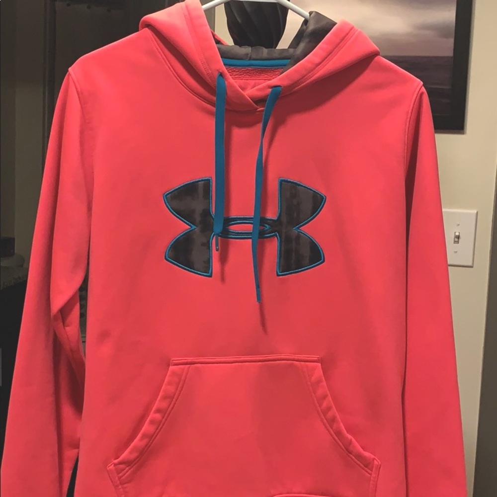 Hot pink under armour Sweatshirt